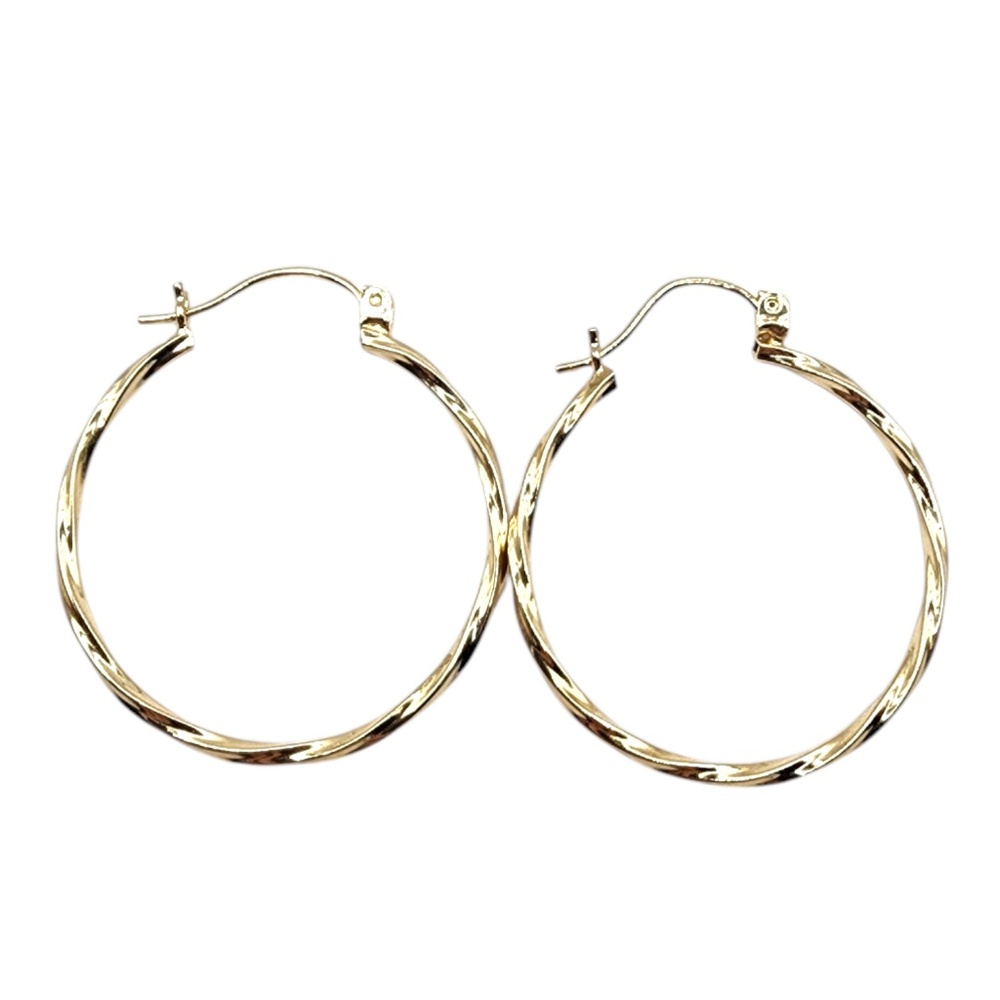 14 Karat Yellow Gold Twisted Circle Hoop Earrings #20463